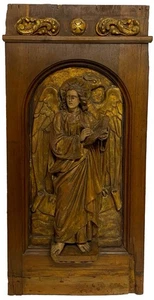 Antiguo retablo de madera de nogal tallado de San Juan Evangelista. XVIII 90x42. - Imagen 1 de 4