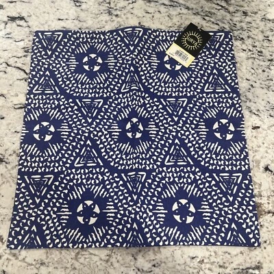 Pillow Cover Surya Designs Global Blues Cotton 18x18 - Image 1 of 2