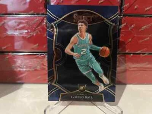 2020-21 NBA Panini Select LaMelo Ball #63 Vendita al dettaglio Blue Base Rookie Card - Foto 1 di 1