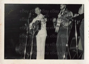 Hank Snow VINTAGE Candid Minneapolis 3,5x4,5 foto musica country 1957 - Foto 1 di 2