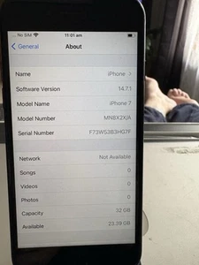 Apple iPhone 7 32Gb - Picture 1 of 7