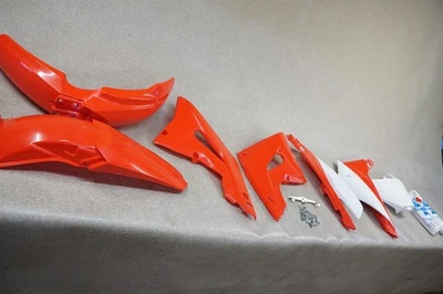 02 03 04 05 06 07 Honda CR250R CR250 CR 250 Restyle Plásticos Cubierta Guardabarros Kit Foto 1 de 4