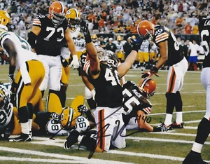 PEYTON HILLIS CLEVELAND BROWNS ACTION SIGNED 8x10 - Picture 1 of 1