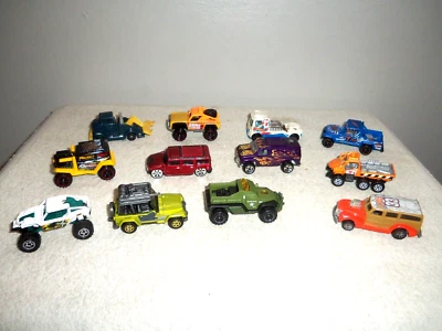 Lote De Colección De (12) Camiones Diecast Hot Wheels/Matchbox 1977-2013 "Camiones" 1:64 Foto 1 de 3