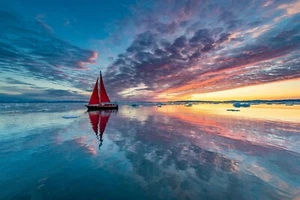 Fotokunst Fototapete - SEGELBOOT-(7165) - VLIES - Tapete - Meer Himmel Spiegel XXL - Bild 1 von 1