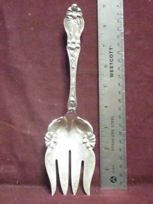 Sterling Whiting LILY/FLORAL  SERVING FORK 9" 108  grams  No Monogram - Image 1 of 4