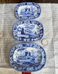 ANTIQUE GEORGIAN SPODE 3 MINIATURE CHILDS TOY CHINA PLATTERS TOWER PATTERN 1820 - Picture 1 of 6