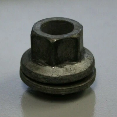 04 05 FORD THUNDERBIRD OEM LUG NUT 3533 - Image 1 of 4
