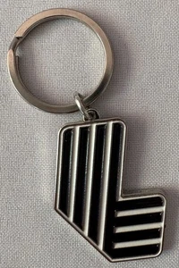 2025 LIV Golf Team Championship Tournament Logo Silver Keychain NEW - Picture 1 of 2