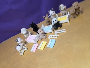 Calico Critters Sylvanian Families Figure Toy Lot Beaver Lamb Dog Cats (Ah) - Picture 1 of 9