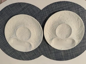 Set-2 Gien Whites Artichoke Plates - Picture 1 of 8