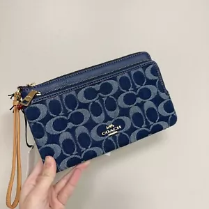NEW LIMITED Coach Double Zip Wallet In Signature Denim cz321 WITH Cherry Charm - Picture 1 of 10