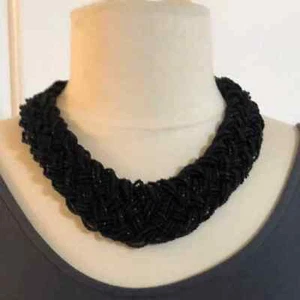 Thick black beaded necklace - Picture 1 of 1