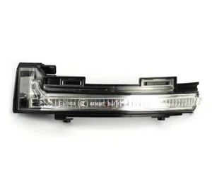 Specchietto Indicatore Freccia Specchio SX per VW Touareg 3 CR7 760949101 - Picture 1 of 6