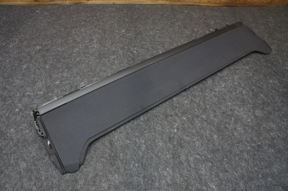 Жалюзи роликовые на заднее стекло козырек 8062877 BMW 750i XDrive G12 2016-2022 - Изображение 1 из 4