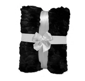 Shannon Fabrics 2 Yard Luxe Cuddle Cut Luna, Black - Picture 1 of 2
