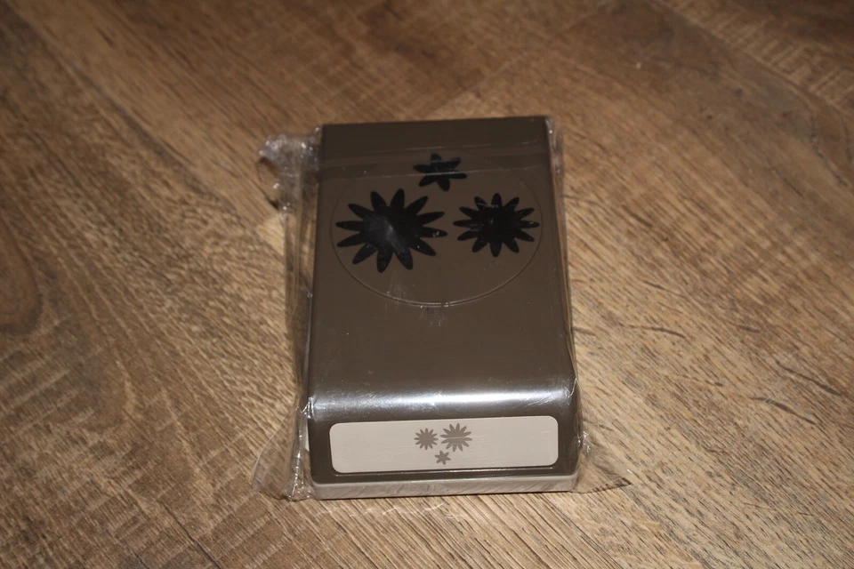 Retired Stampin' up Blossom Bunch Punch 140612 5x3 3 Layering Stars Flowers