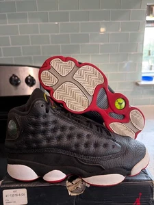 Nike Air Jordan 13 Retro "Playoffs (2023)" Sneakers Taglia 5.5M/W7 Nero Rosso - Foto 1 di 11