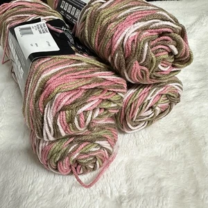 Red Heart Super Saver Yarn PINK CAMO 0972 Acrylic 5oz Skeins LOT OF 4 Same Dye - Picture 1 of 6