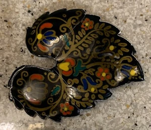 Vintage Hand Painted Metal Floral Brooch Lapel Pin Germany - Picture 1 of 4