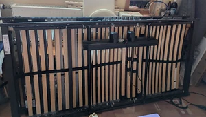 Set bestehend aus 2 elektrisch verstellbare 7 Zonen Lattenroste 90 x 190 - Bild 1 von 2