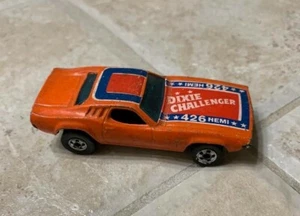 Vintage Hot Wheels Dixie Challenger With Blackwalls 426 Hemi Decal on Roof - Picture 1 of 6