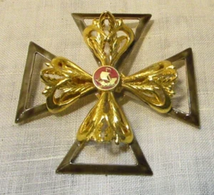 Maltese Cross Pin by Sandor Enamel Ship Center Vintage - Bild 1 von 10