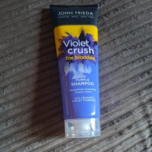 John Frieda Violet Crush Intensive Purple Shampoo für blondes Haar, 250 ml - Bild 1 von 2