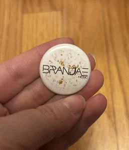 Spilla musicale Branjae ufficiale pinback merch promo rara - Foto 1 di 2