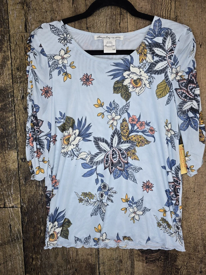 Blusa para mujer American Rag Cie Wanderlust talla mediana azul esterlina floral nueva con etiquetas  Foto 1 de 4