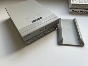 SONY DSR-11 NTSC/PAL MINIDV DVCAM DIGITAL PLAYER RECORDER VCR DECK FUNKTIONIERT TOP - Bild 1 von 3