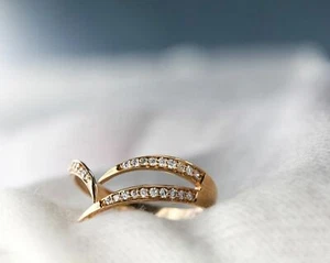 GENUINE DIAMOND CHEVRON DESIGNER SIZE-3-8 US 14K GOLD FINE JEWELRY RING - Picture 1 of 11