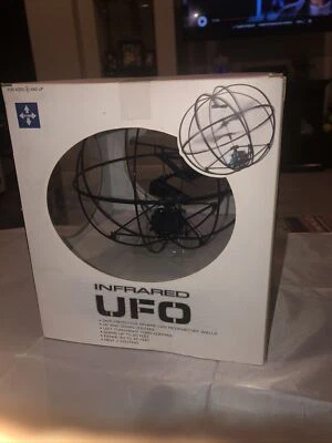 Flying Alien Sphere 3 Channel Infrared Remote Control  - Image 1 of 4