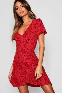 Sunday Best Aritzia Savoy Wickelkleid rot Blumenmuster Rüschen Gr. 0 Tomatogirl - Bild 1 von 11