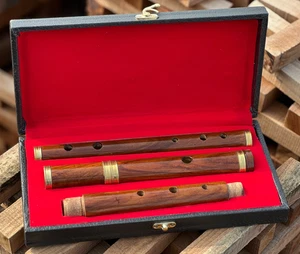 4-teilige professionelle irische D-Flöte Palisanderflöte mit braunem Finish und Hartschalenkoffer - Bild 1 von 8