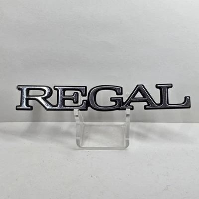 复古别克富豪脚本徽章“REGAL”塑料/铬约 5 英寸适合 1978-83 — 第 1/4 张图片