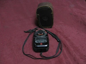 Vintage GE General Electric Exposure foot candle Meter Type DW-48 works - Picture 1 of 11