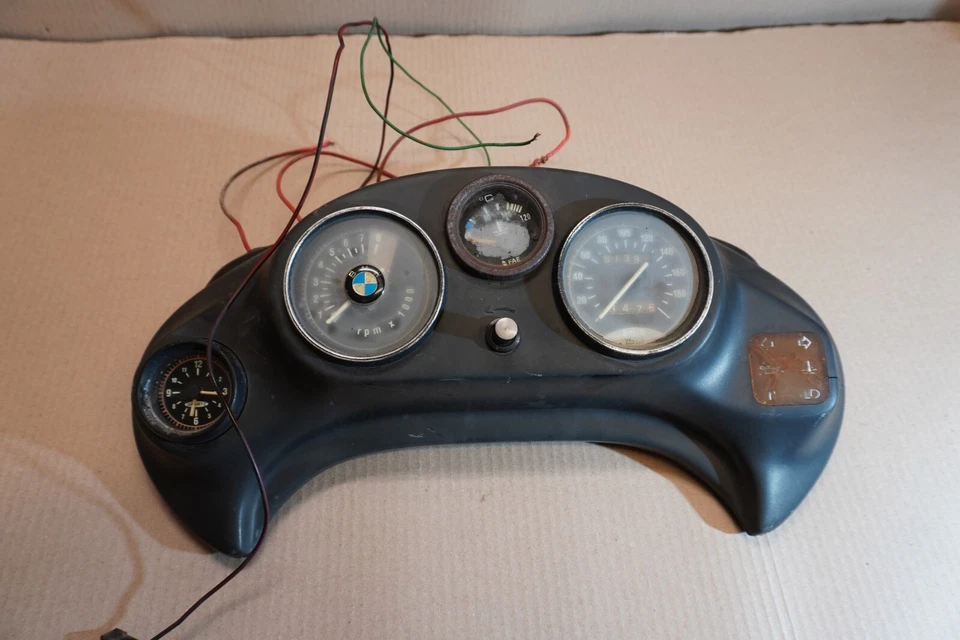 BMW F650 F650 FUNDURO 1994-1996 Juego de relojes velocímetro medidores dañados Foto 1 de 4