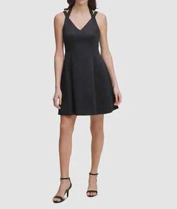 Guess Damen ärmelloses geprägtes Scuba Fit & Flare Kleid - schwarz - Größe 12 - Bild 1 von 3