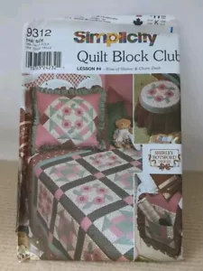 Simplicity 9312 Quilt Block Club Pattern #4 ROSE of SHARON & CHURN DASH UNCUT - Picture 1 of 3