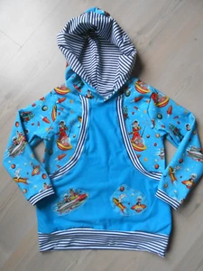 Taschen Jersey-Kapuzen Shirt Gr. 116-122 Handarbeit - Bild 1 von 6