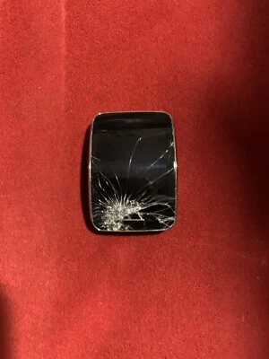 Genuine Samsung Galaxy gear S SM-R750 Unlock Battery Issue & Cracked, NO STRAP - Image 1 of 4