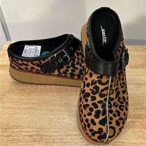 Earth Shoes Women's Clogs Shoes 7.5 Leopard Print New With Tag - Picture 1 of 7