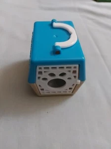 Muñeca Manía Niños Juguete Portador de Mascotas Azul Marrón Plástico Perro Cachorro Repuesto Fingir - Imagen 1 de 6