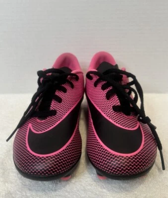 Kids Nike JR Bravata II (844442 600) 2.5Y Pink Black/Volt Soccer Cleats - Image 1 of 4