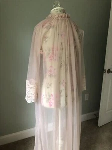 Vintage Gilead Blush Nude Transparent Chiffon Peignoir Nachthemd Spitze Gr. 32, S SEXY - Bild 1 von 12