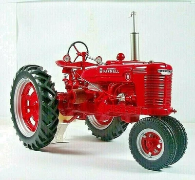 Franklin Mint 1:12, International Harvester FarmAll Model H Tractor, B11YB33 - Image 1 of 4