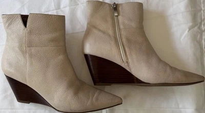 Женский размер 8,5 Franco Sarto кремовая кожа Амстердам ботинок на танкетке каблук - Изображение 1 из 4