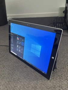 Microsoft Surface Pro 3 Tablet 128G model 1631 i5-4300U Win 10 + Charger - Picture 1 of 3
