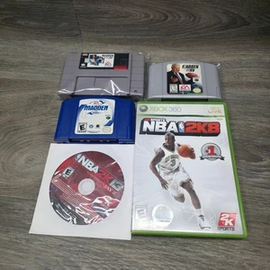 Lotto 5 bundle videogiochi Madden NBA Madden 96 99 2001 NBA 2K8 2K13 - Xbox SNES - Foto 1 di 14